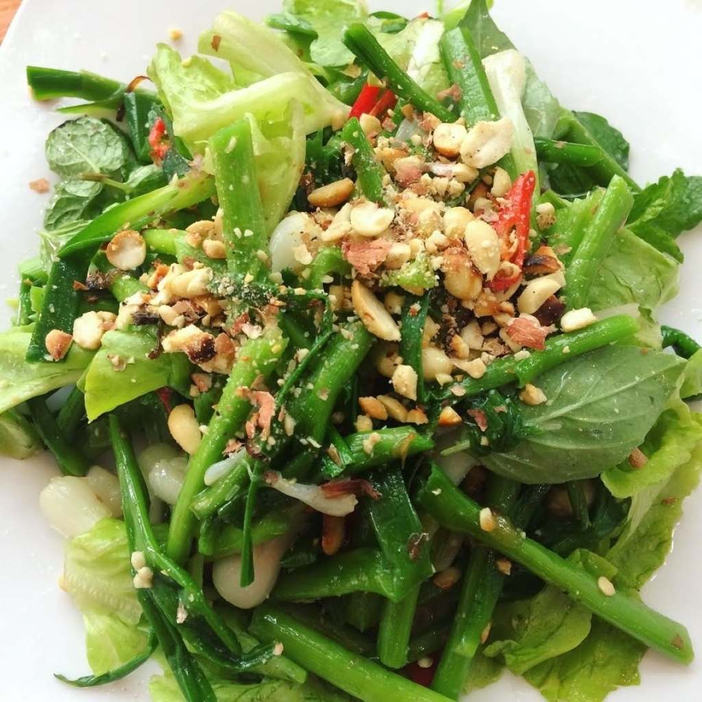 Gỏi tỏi Lý Sơn