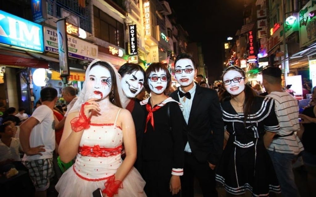 Buổi tối Halloween tại Sài Gòn