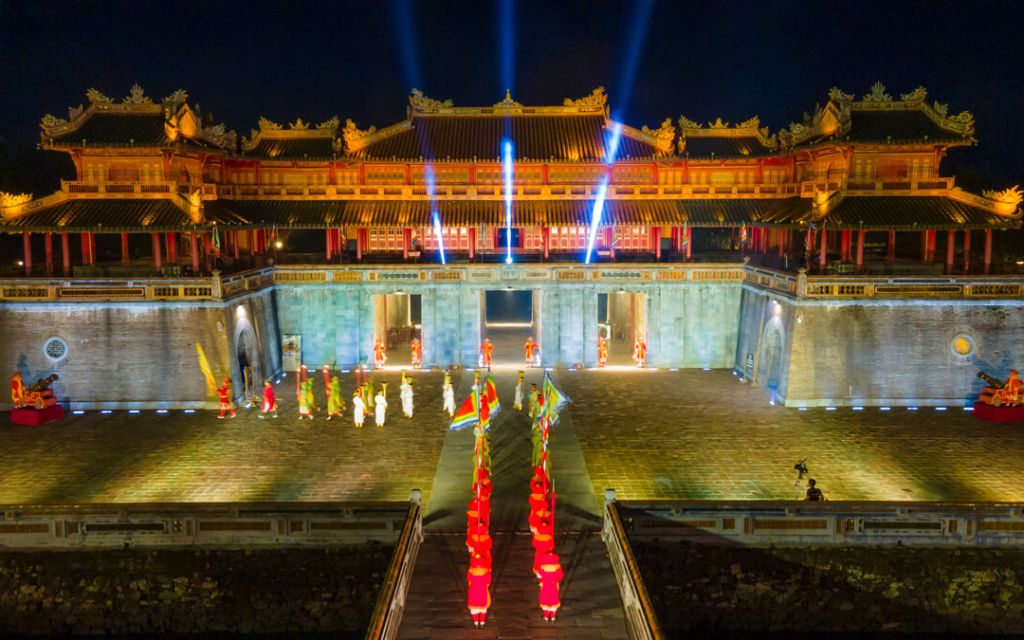 Lưu ý khi đi chơi đêm ở Huế