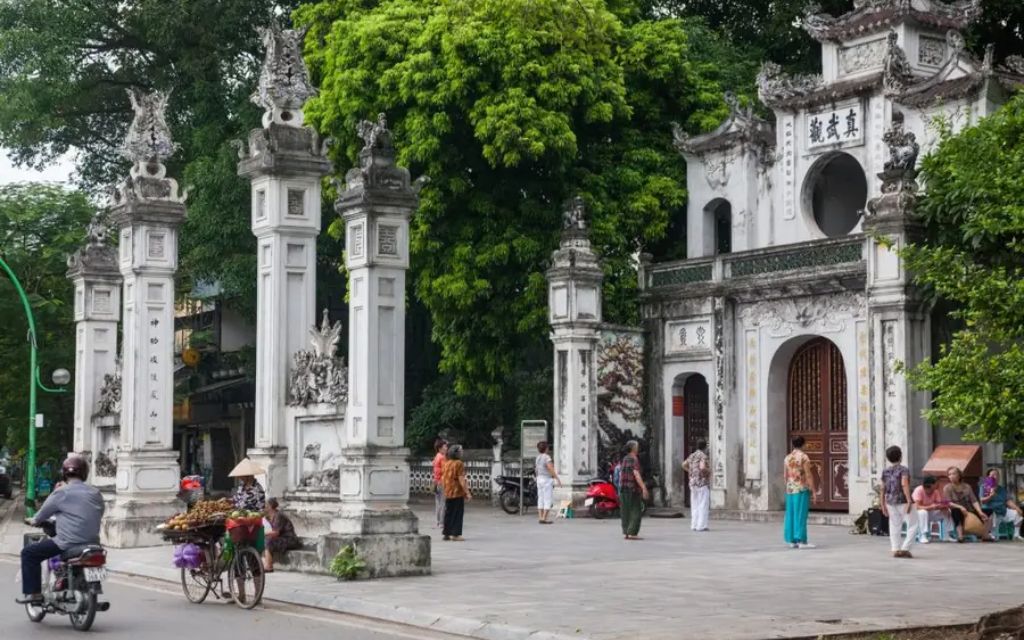 Đền Quán Thánh