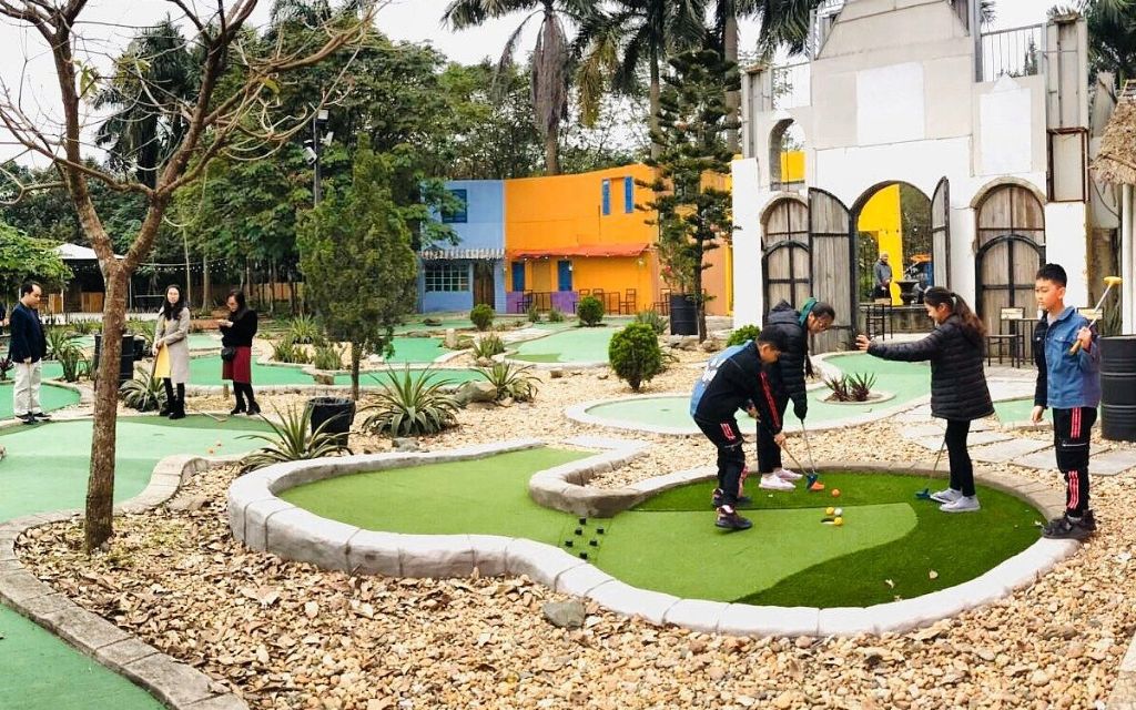 Westlake Mini Golf 