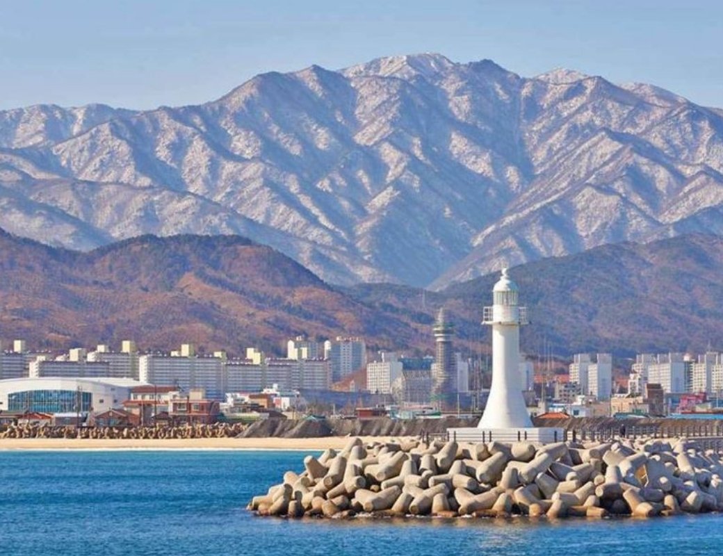 Cảnh quan thành phố biển Sokcho