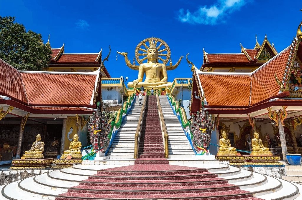 Biểu tượng Chùa Phật lớn uy nghiêm tọa lạc trên đảo Koh Samui