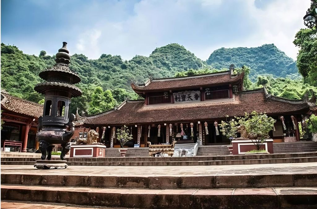 Chùa Thiên Trù trong quần thể Chùa Hương