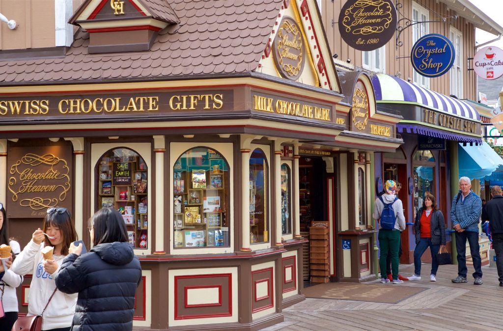 Cửa hàng Swiss Chocolate Gifts trong khuôn viên Everland