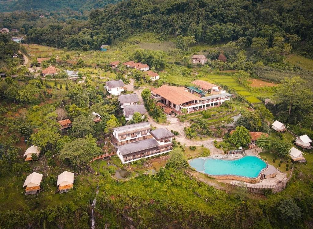 Toàn cảnh Viewest Glamping gần Hà Nội 