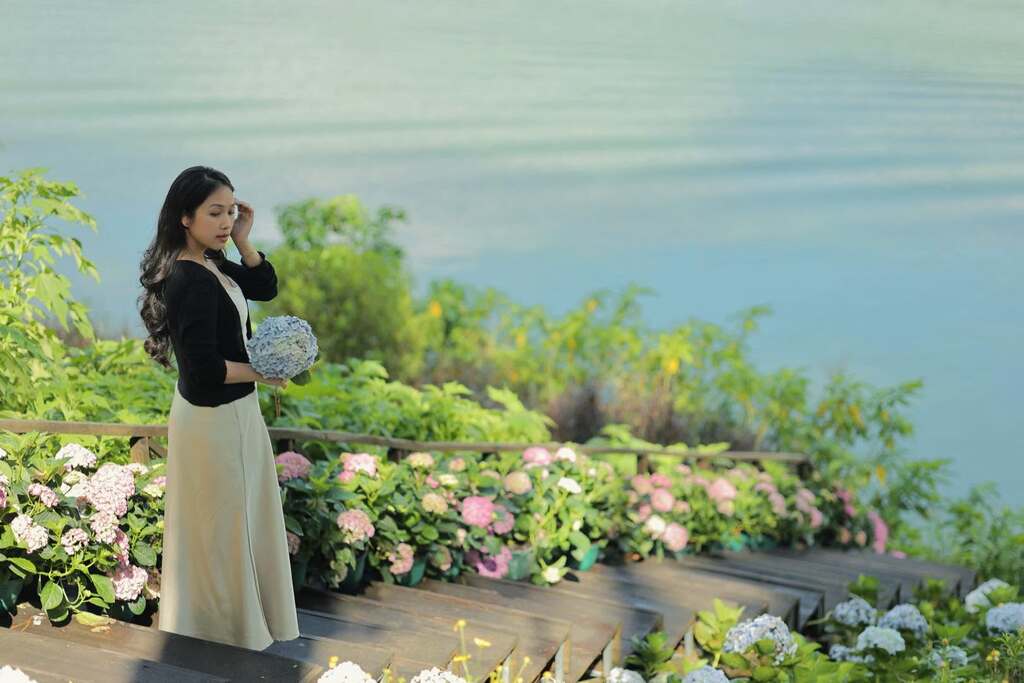 ngắm hồ tuyền lâm tại happy hills