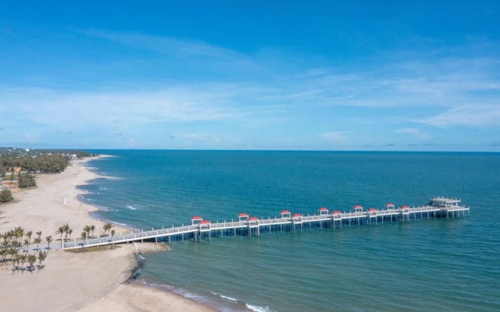 Cầu Hamptons Pier Hồ Tràm