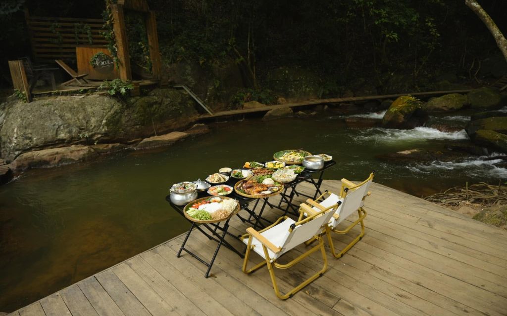 Thưởng thức ẩm thực Tây Nguyên 
