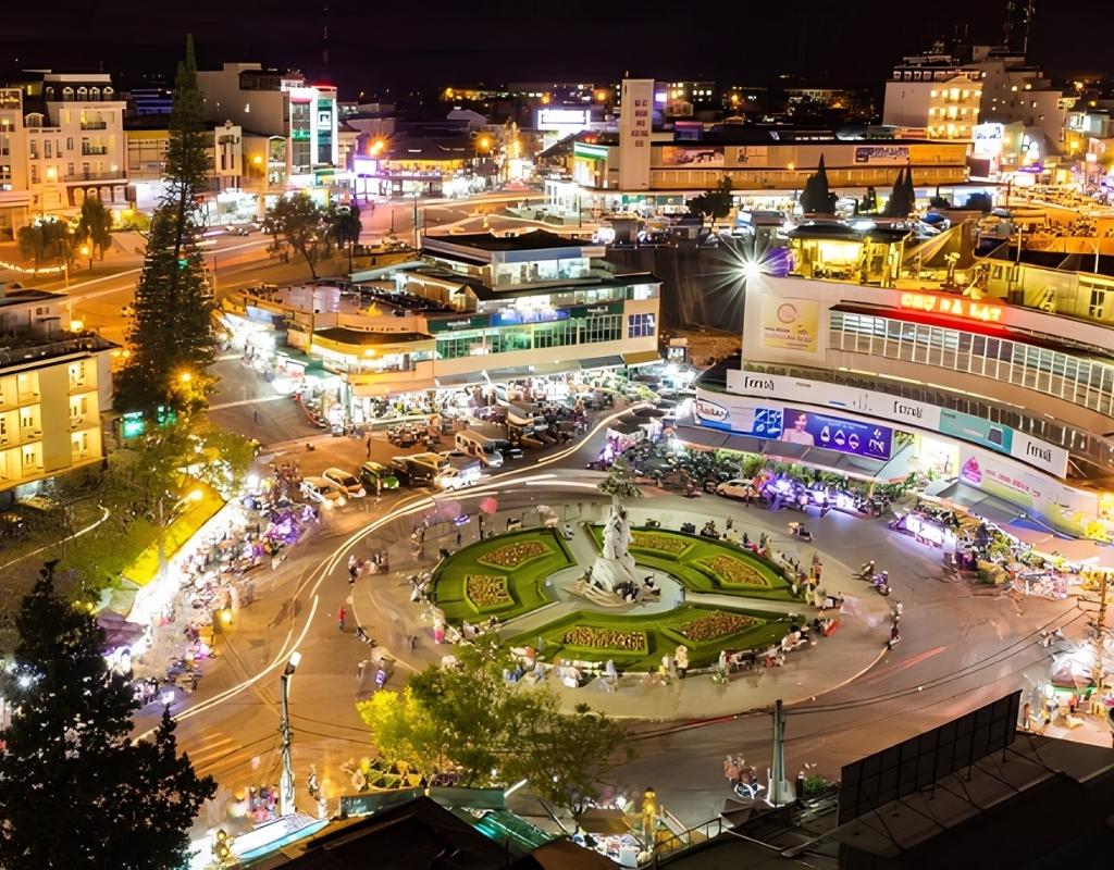 Chợ Đêm Đà Lạt nhộn nhịp về đêm