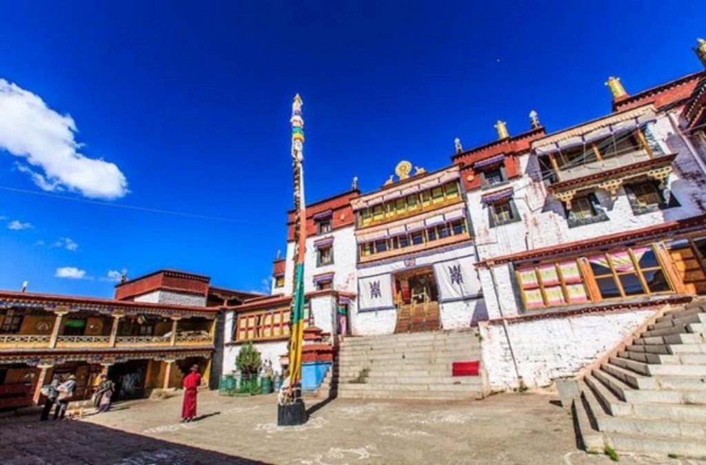 Tu viện Samding