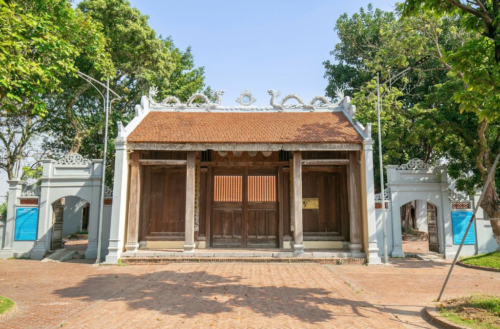 Khu đền Chử Đồng Tử tại Hưng Yên
