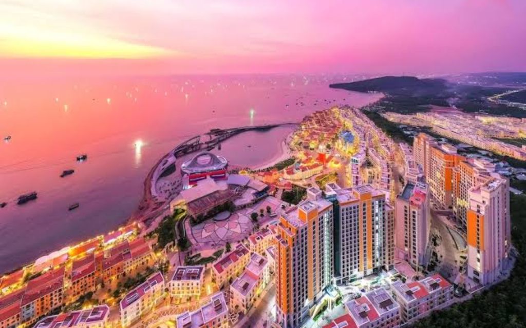 Sunset Town