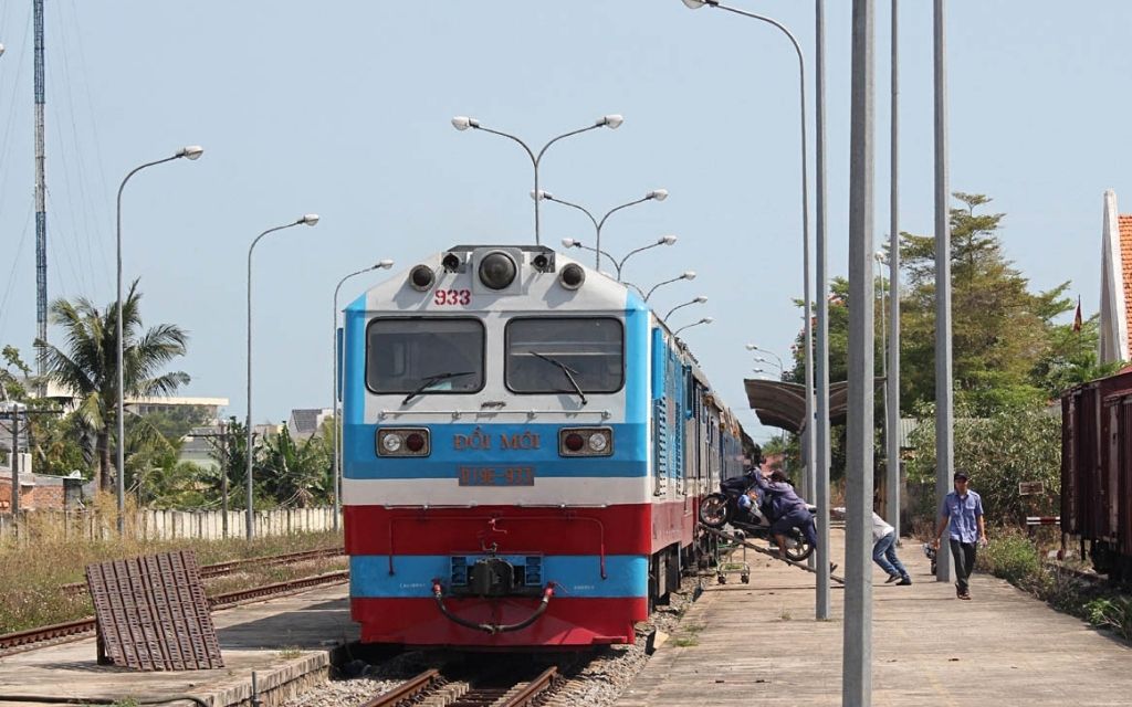 Tàu hỏa đi Phan Rang