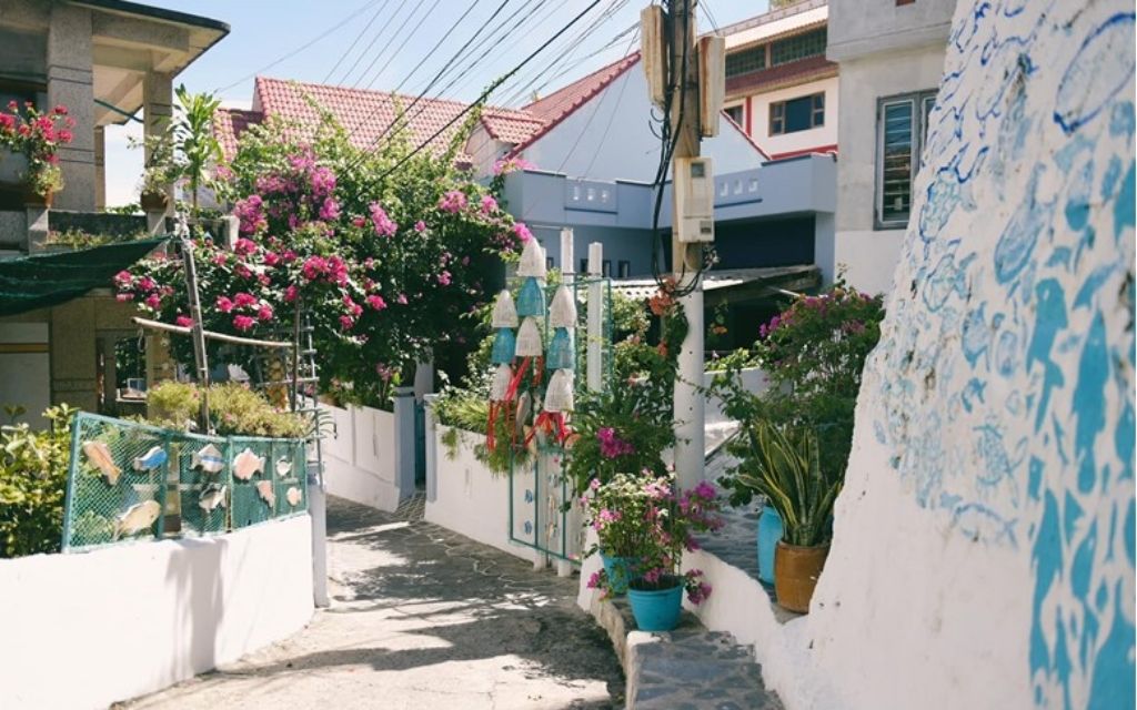 Lưu trú gần làng chài Nhơn Hải