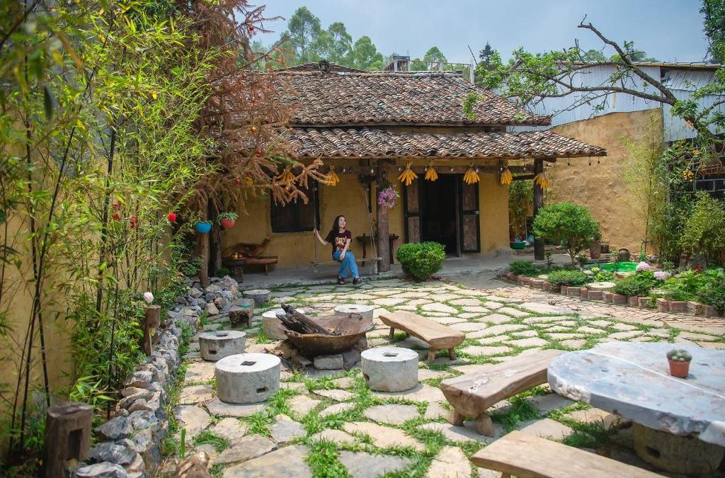 Những chiếc bánh tam giác mạch xếp thành chồng