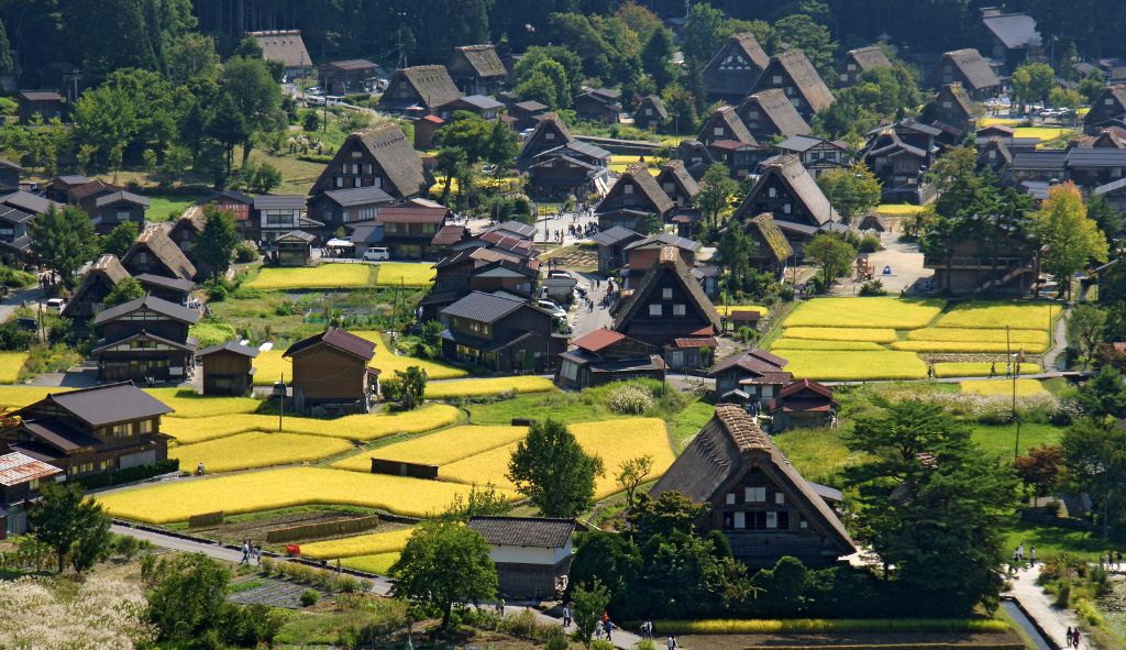 Toàn cảnh làng cổ Shirakawa-go