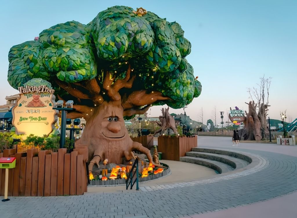 Talking Tree tại Lotte World Busan