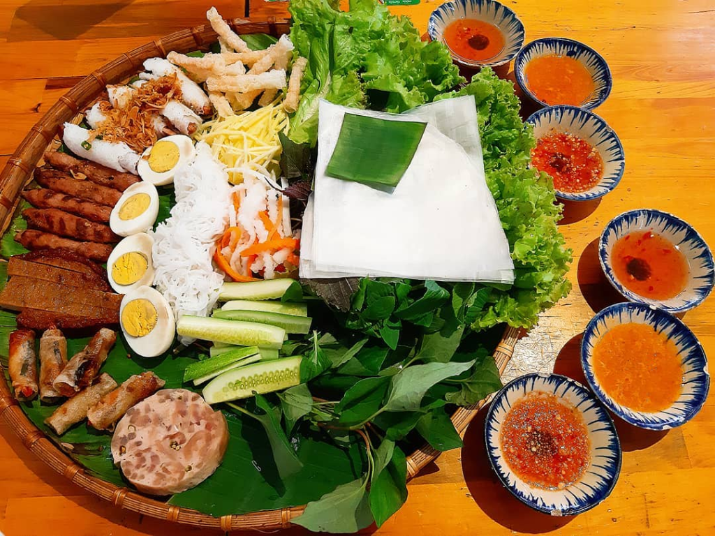 Nem nướng Đà Lạt