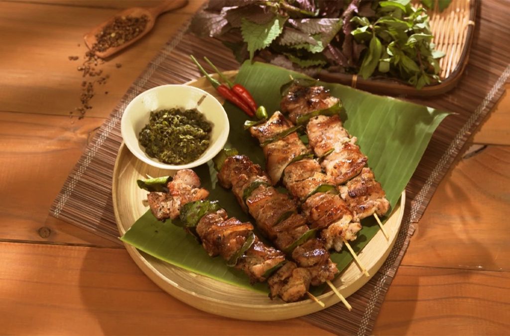 Thịt lợn đen nướng mắc khén tại Mù Cang Chải