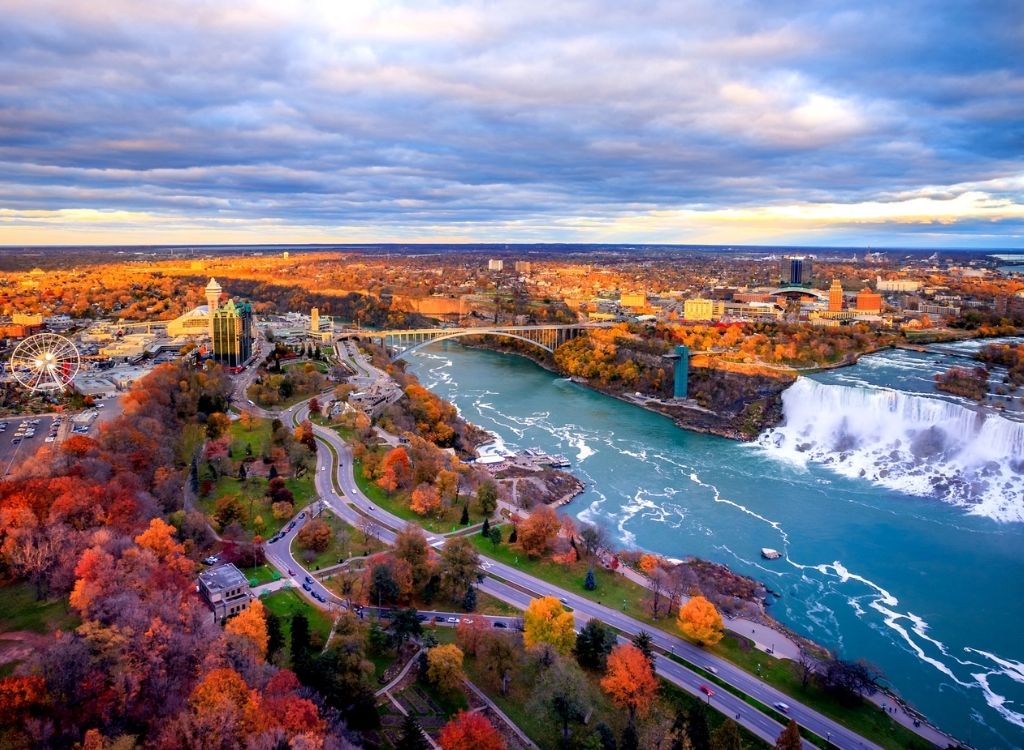 Niagara Parkway mùa thu