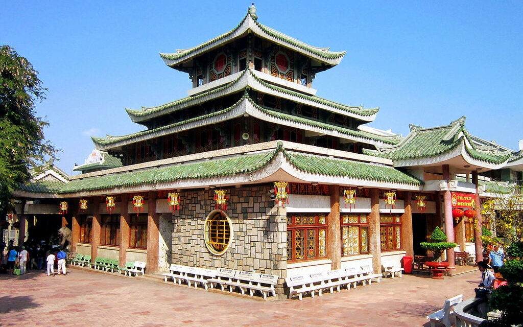 Miếu Bà Chúa Xứ Núi Sam