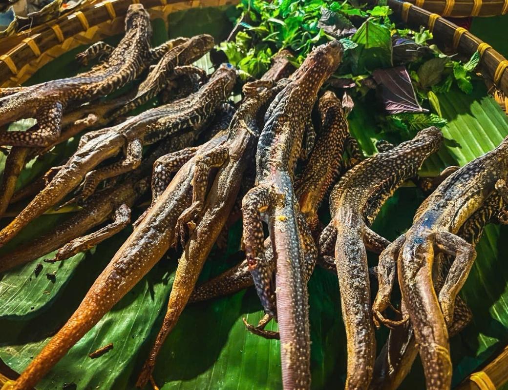 Dông nướng muối ớt.