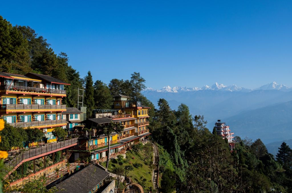Khu nghỉ dưỡng trên đồi Nagarkot hướng ra dãy Himalaya