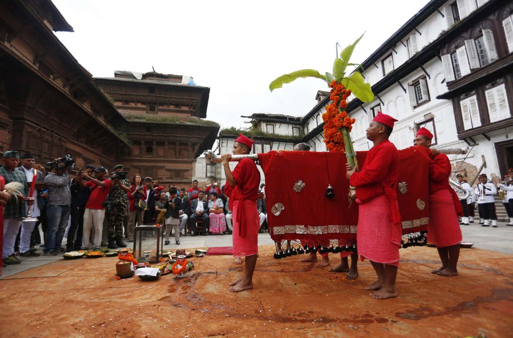 Nghi thức truyền thống trong lễ hội Dashain tại Nepal