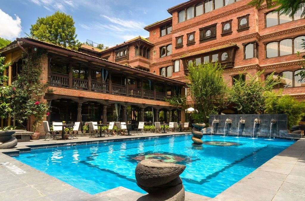 Khuôn viên khách sạn truyền thống tại Kathmandu