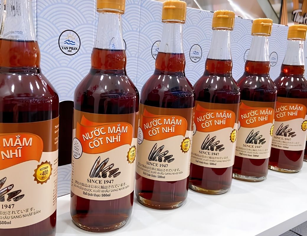 Nước mắm Diễn Châu. 