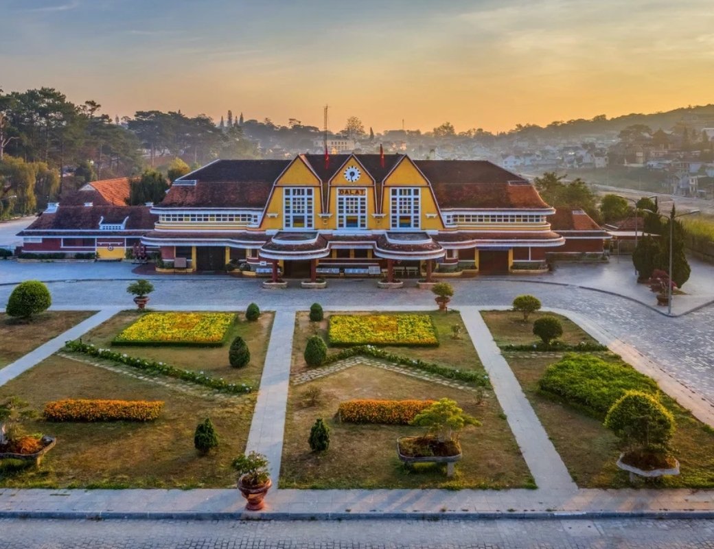 Ga Đà Lạt với kiến trúc cổ kính