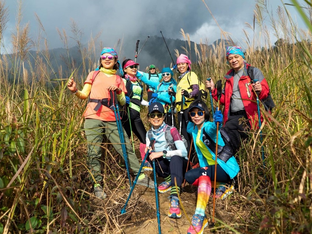 Trekking khám phá Núi Bà Đen