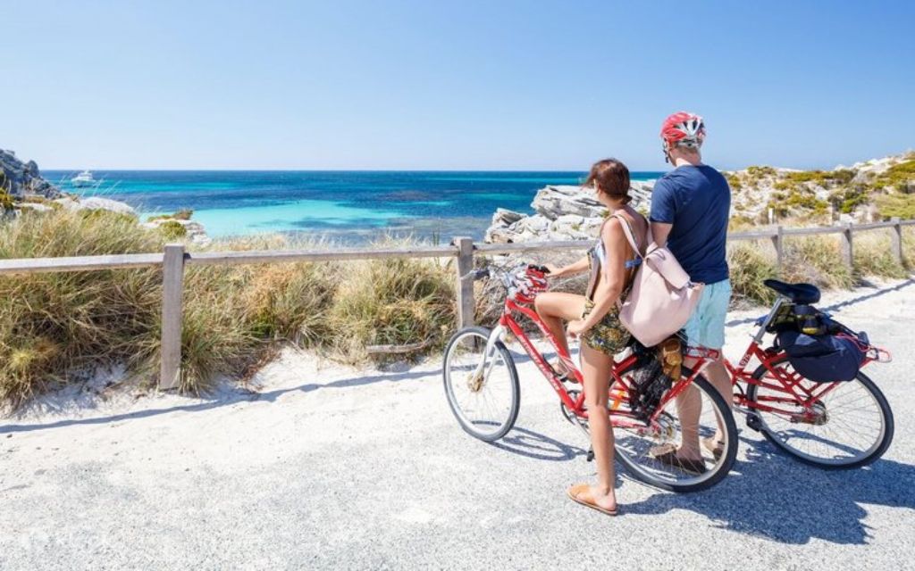 Đạp xe khám phá đảo Rottnest