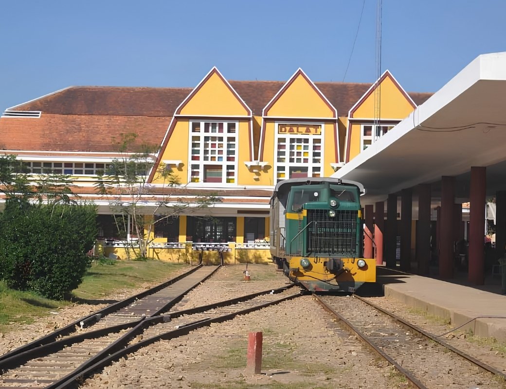 Ga Đà Lạt với kiến trúc cổ kính