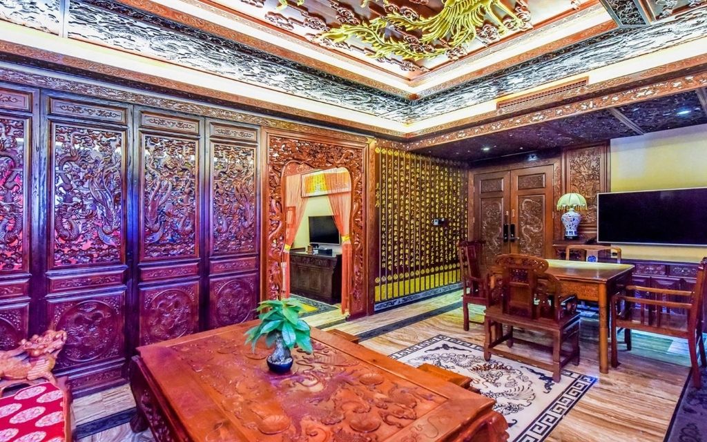 Khách sạn gần phố Cẩm Lý 