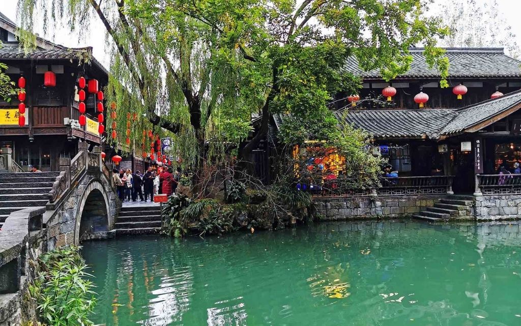 Khu Thủy Ngạn Cẩm Lý 