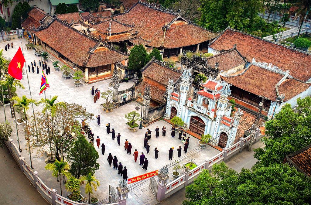  Cảnh quan và kiến trúc làng cổ Hùng Lô ở Phú Thọ