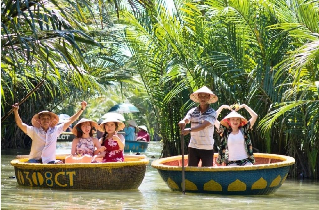 Rừng dừa bảy mẫu buổi chiều