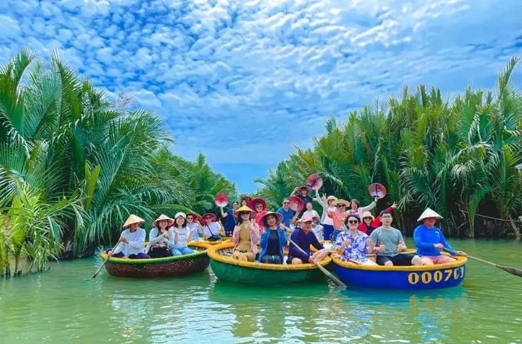  len lỏi qua những rặng dừa nước bằng thúng