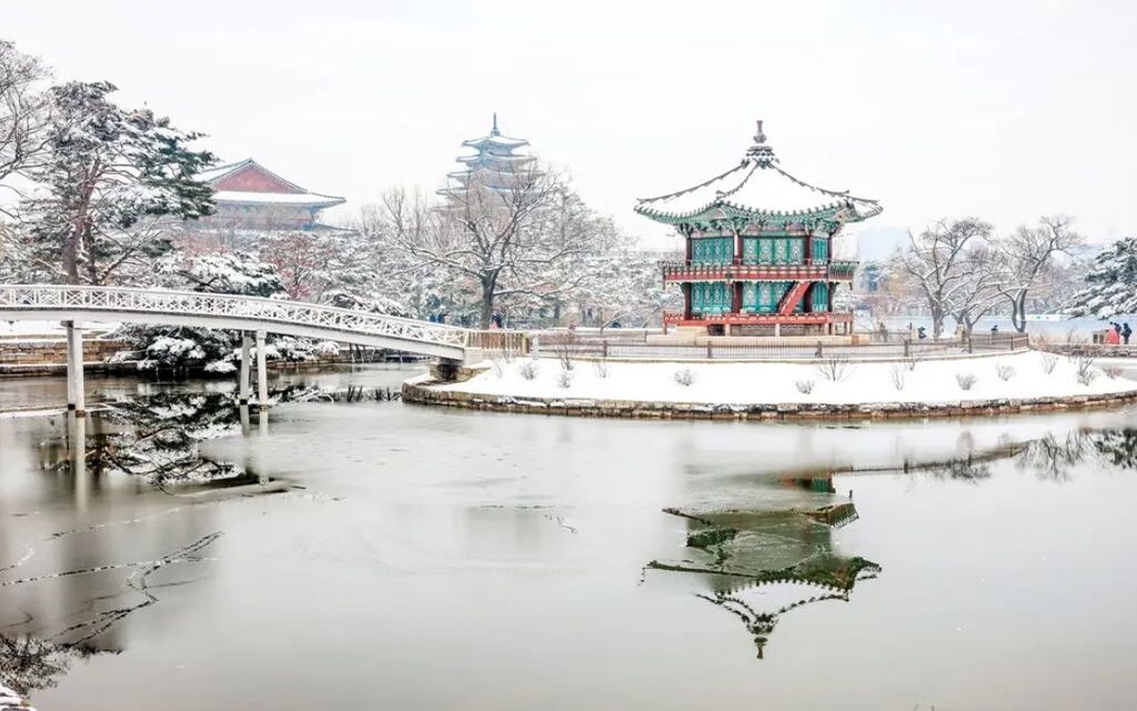 Cung điện Gyeongbokgung mùa đông