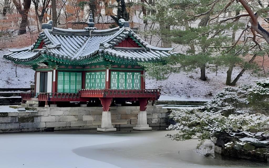 Cung điện Changdeokgung mùa đông