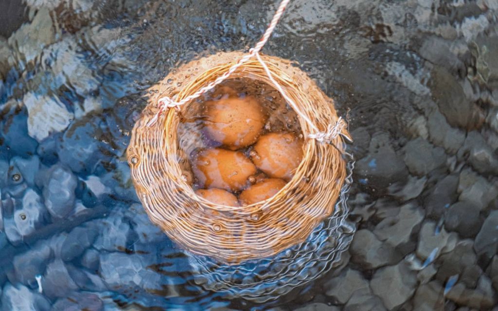 luộc trứng lòng đào