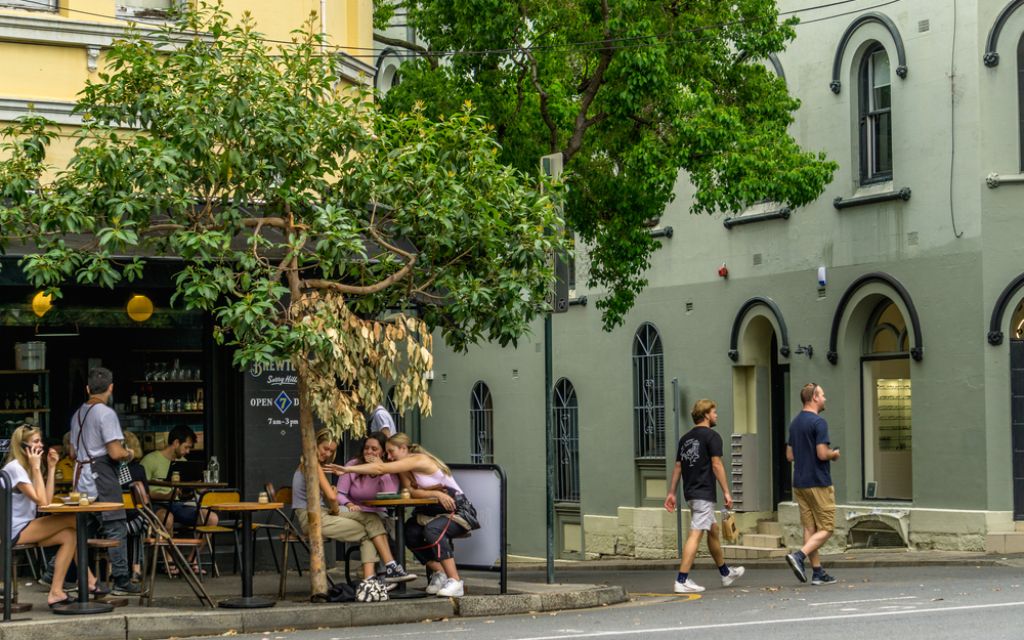 Surry Hills là một khu phố nội thành Sydney