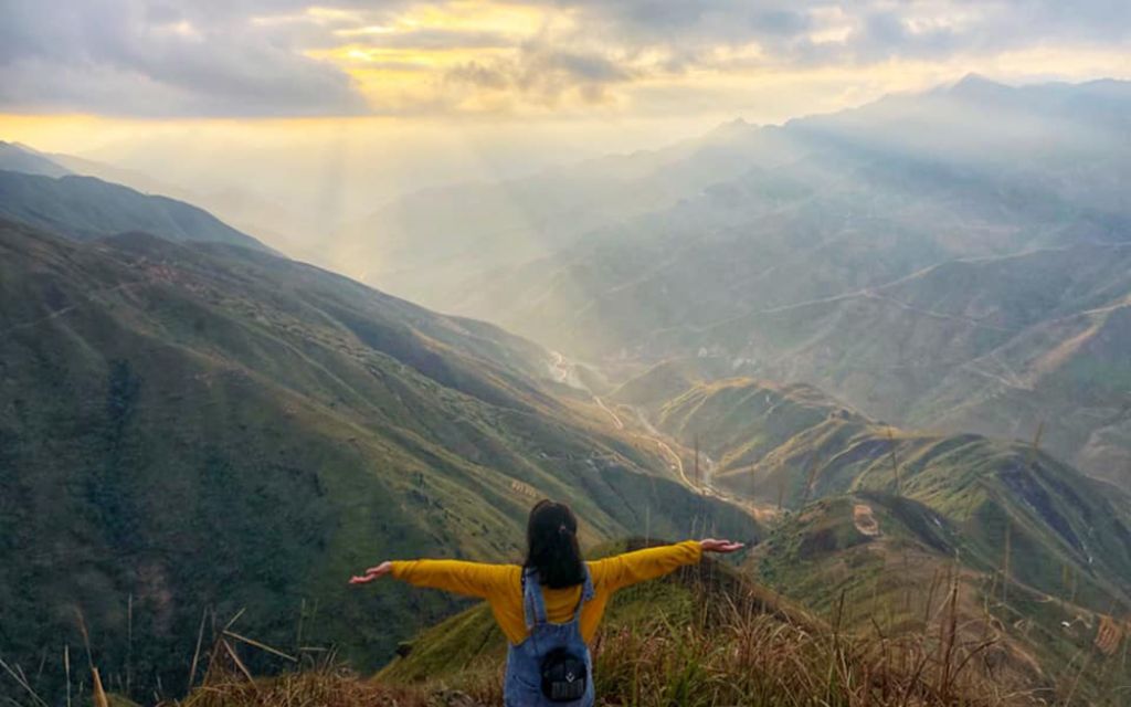 Trekking Tà Xùa ngắm bình minh