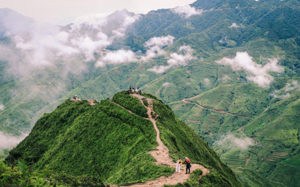 ​​​​​​​Tà Xùa mệnh danh là thiên đường mây