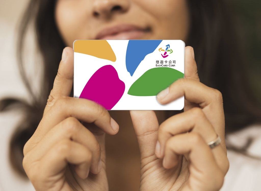 Thẻ EasyCard dùng để di chuyển ở Đài Bắc