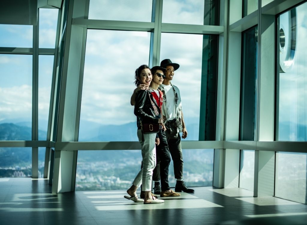 Bạn tham quan Skyline 460 tại tầng 101 của Taipei 101