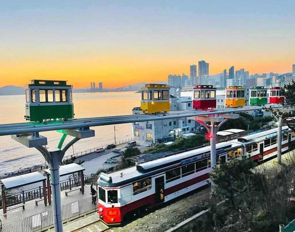 Du lịch Busan ngắm biển Haeundae