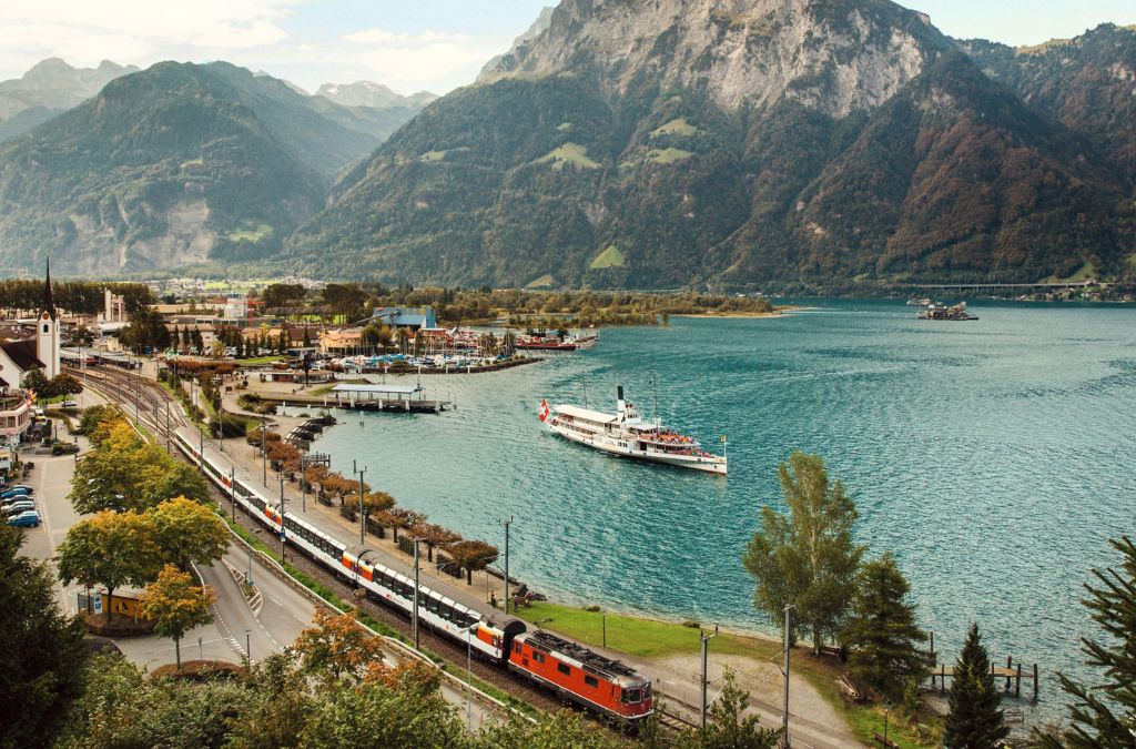 Gotthard Panorama Express